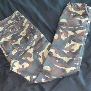 CAMO JEANS